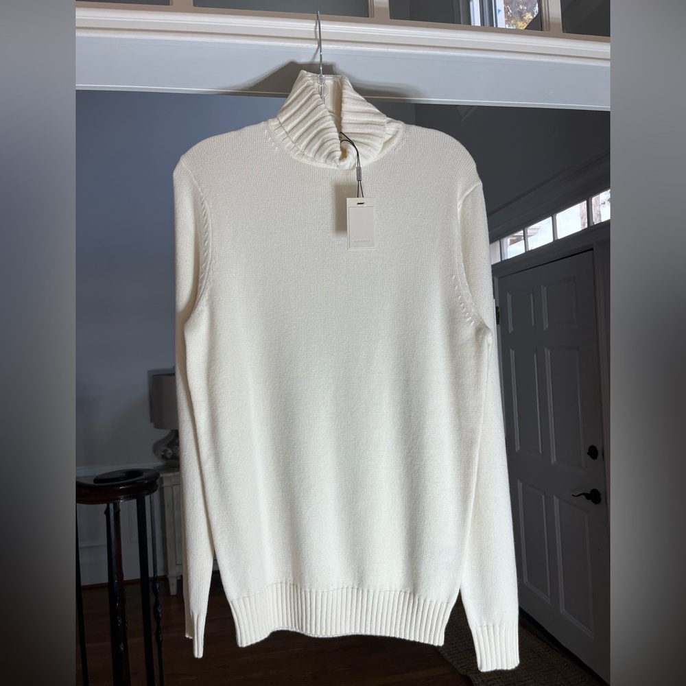 SuitSupply Men's Off-White Wool Cashmere Turtleneck Sweater